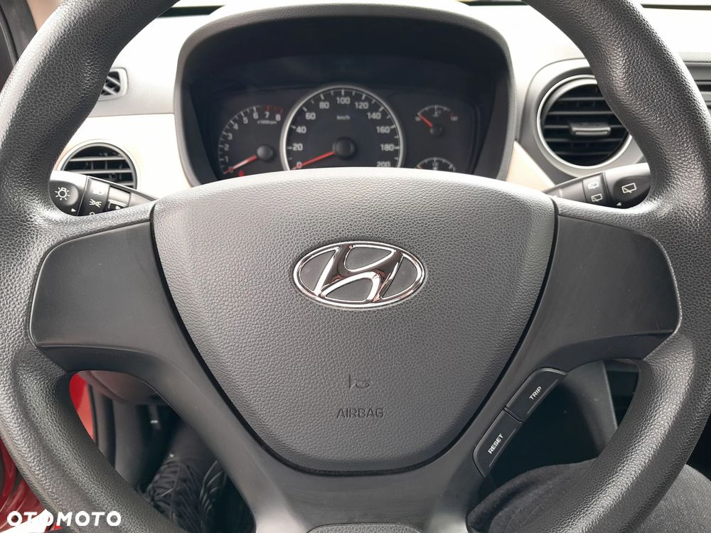 Hyundai i10 1.0 BlueDrive Access - 24