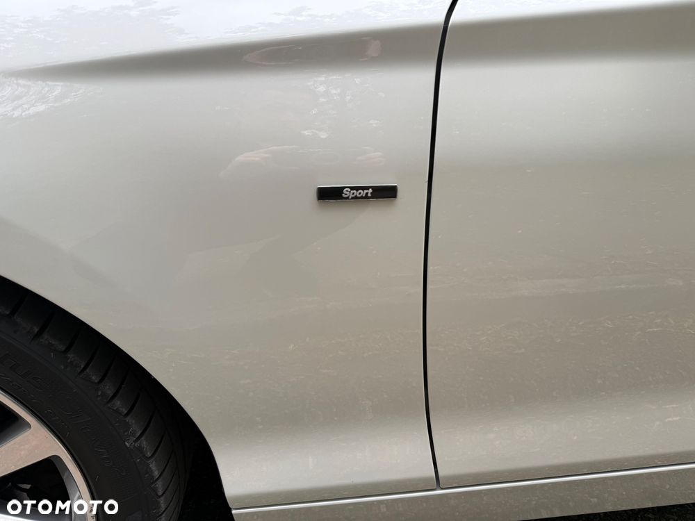 BMW Seria 1 120d xDrive Sport-Aut Sport Line - 32
