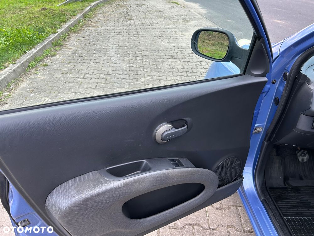Nissan Micra 1.2 tekna - 18