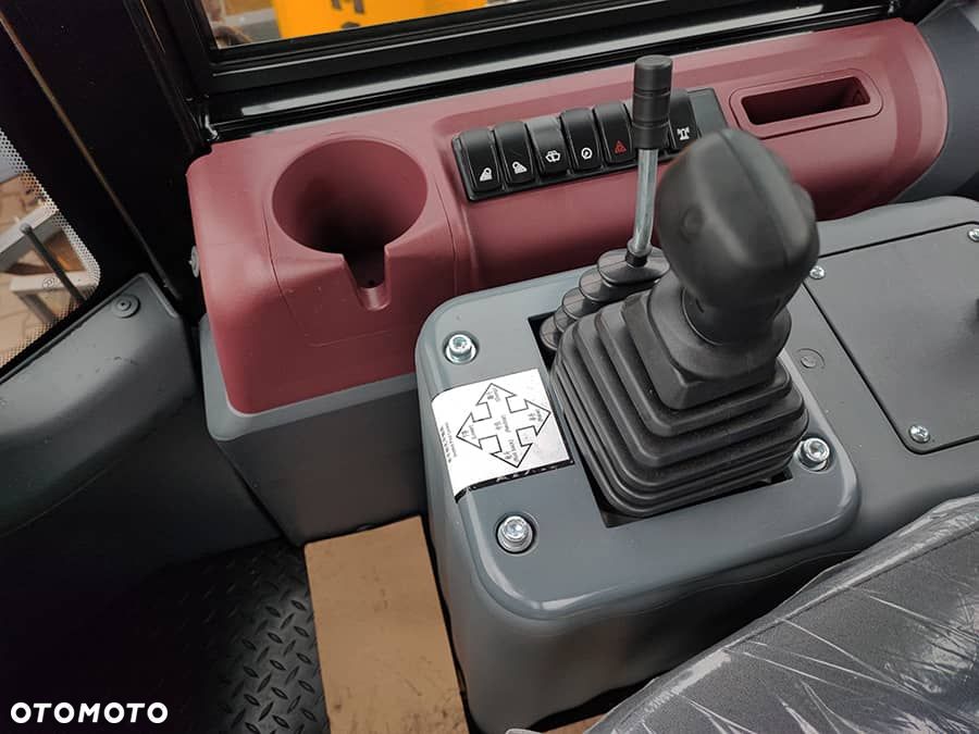 Lonking CDM 856 - 10