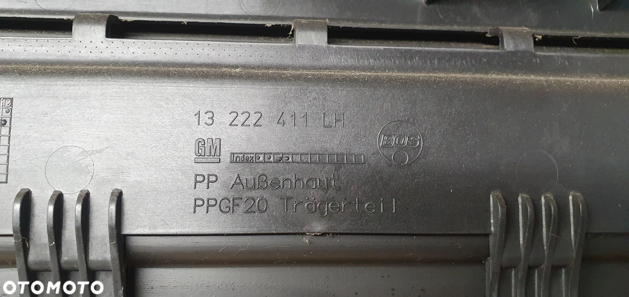 Osłona mocowanie prowadnica rolety lewy tył Opel Insignia A Kombi 13222411 - 6