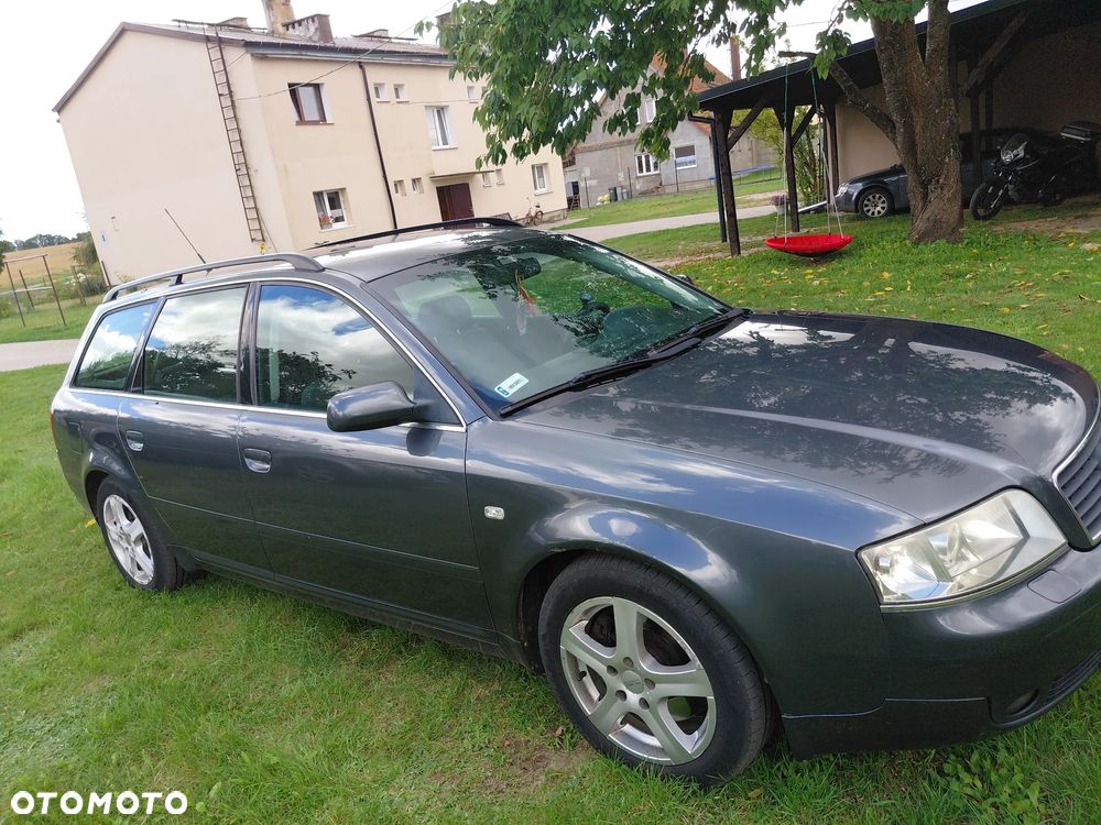 Audi A6 Limousine 2.4 - 5