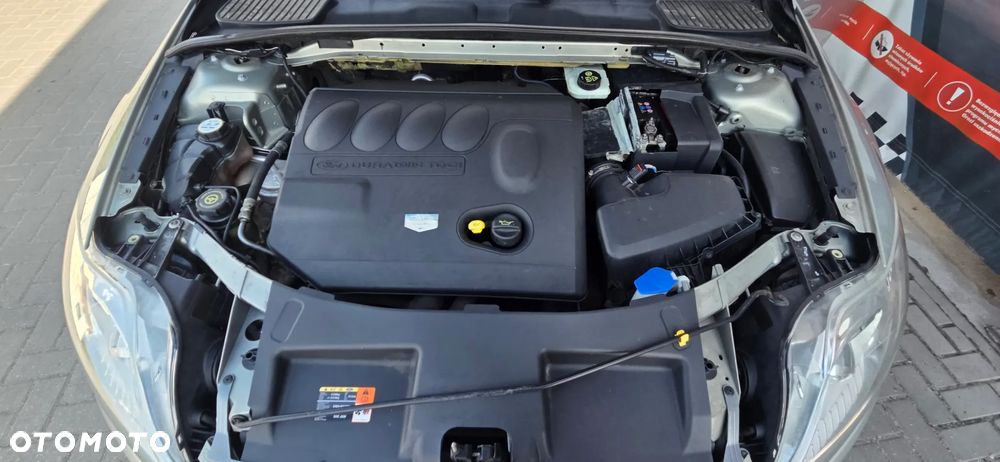 Ford Mondeo 2.0 TDCi Ghia - 32