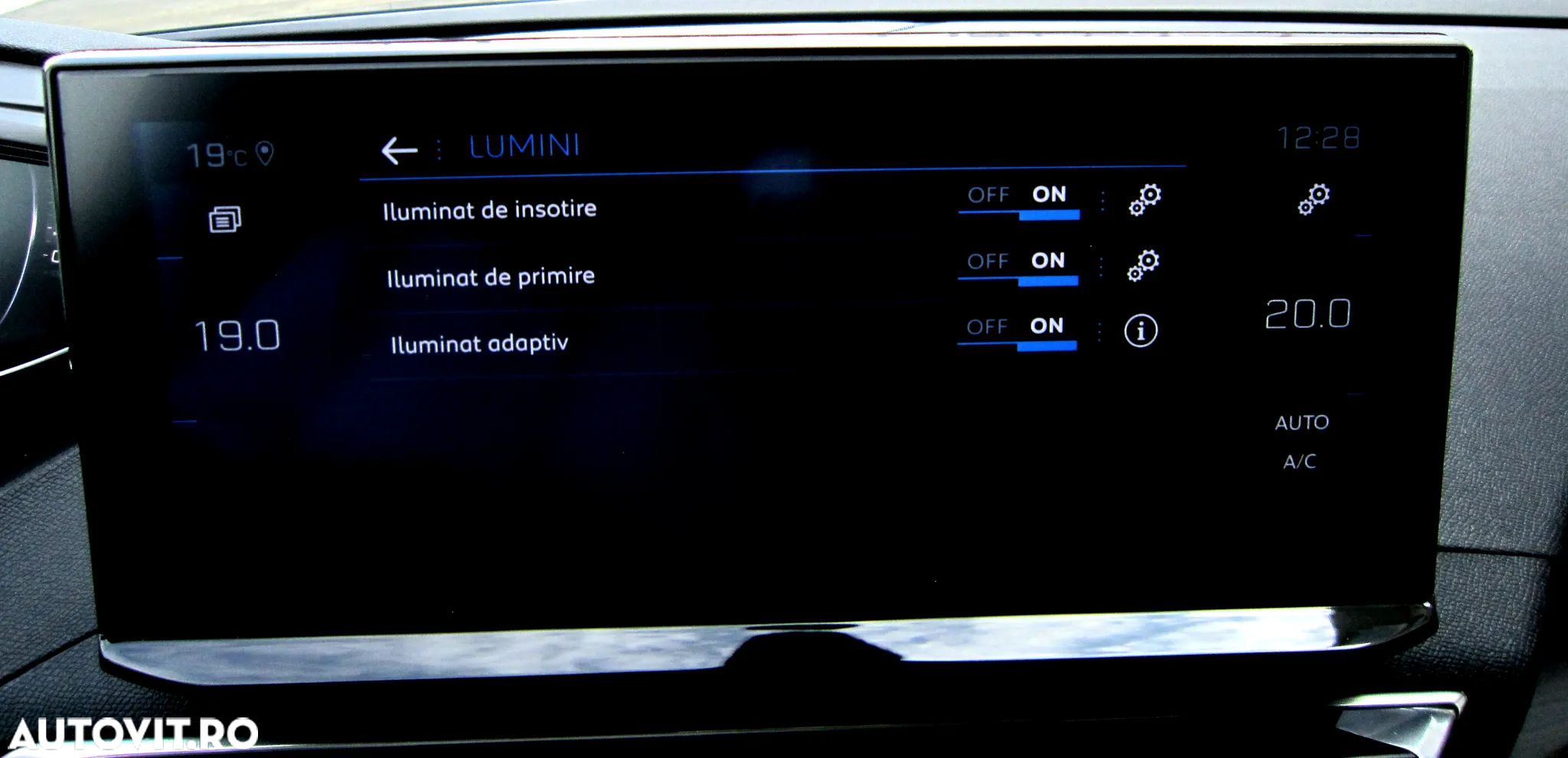Peugeot 5008 1.5 BlueHDI s&s EAT8 GT-Line - 26
