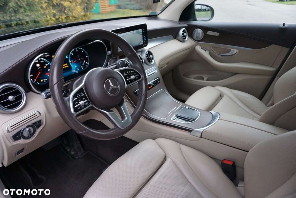 Mercedes-Benz GLC - 8