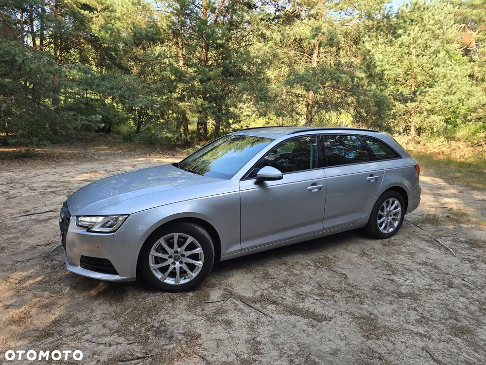 Audi A4 Avant 40 TFSI - 11