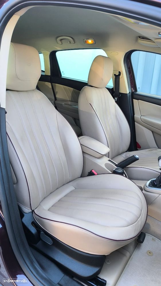 Lancia Delta 1.6 M-Jet Platino - 42