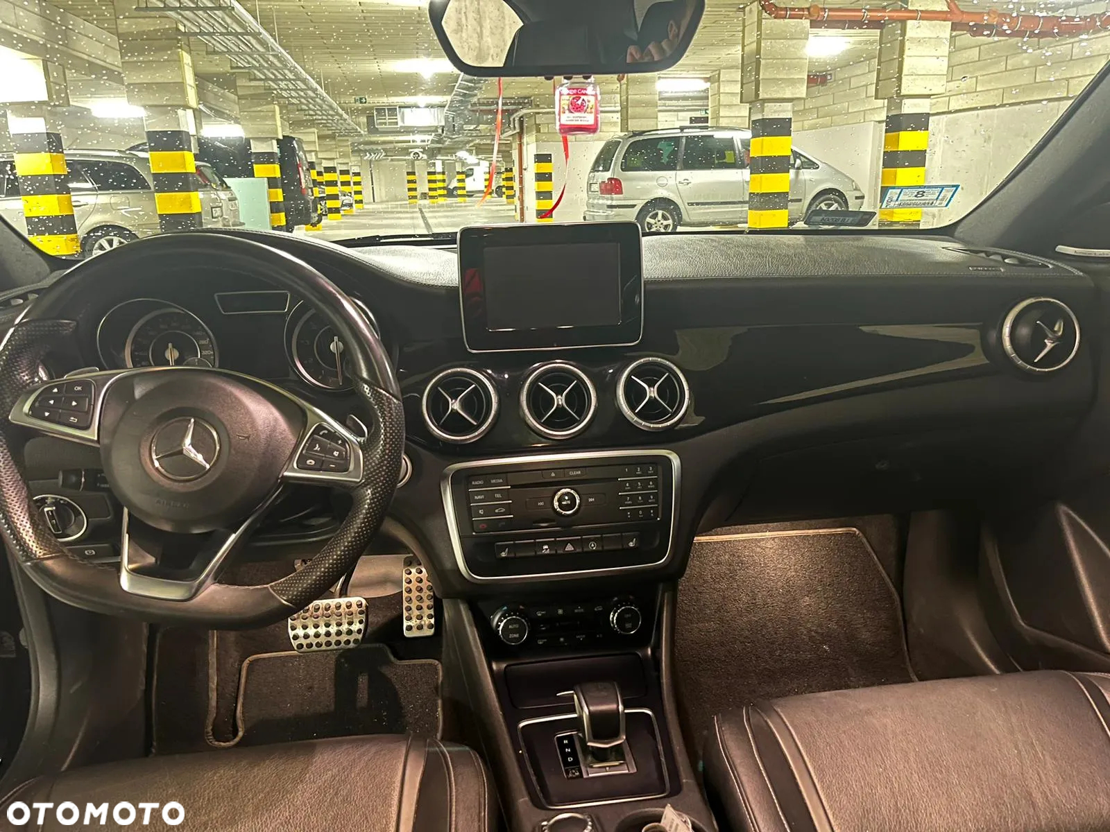 Mercedes-Benz CLA 45 AMG 4-Matic - 8