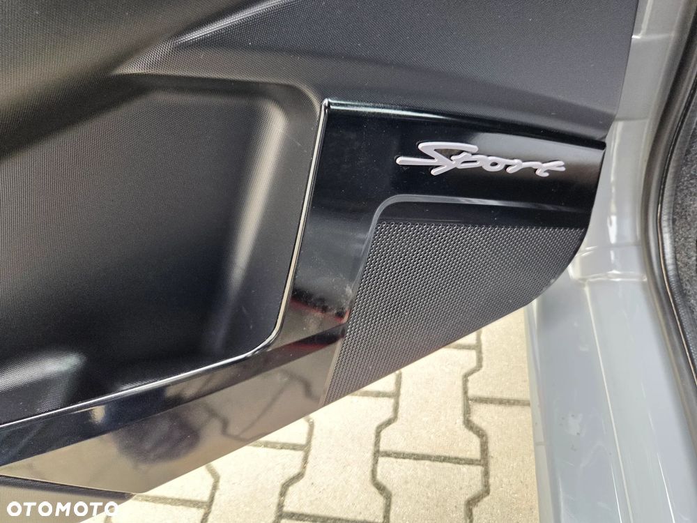Ligier JS50 - 16
