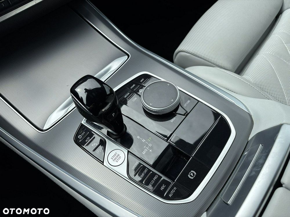 BMW X5 xDrive25d sport - 26