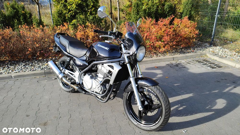 Kawasaki ER - 4