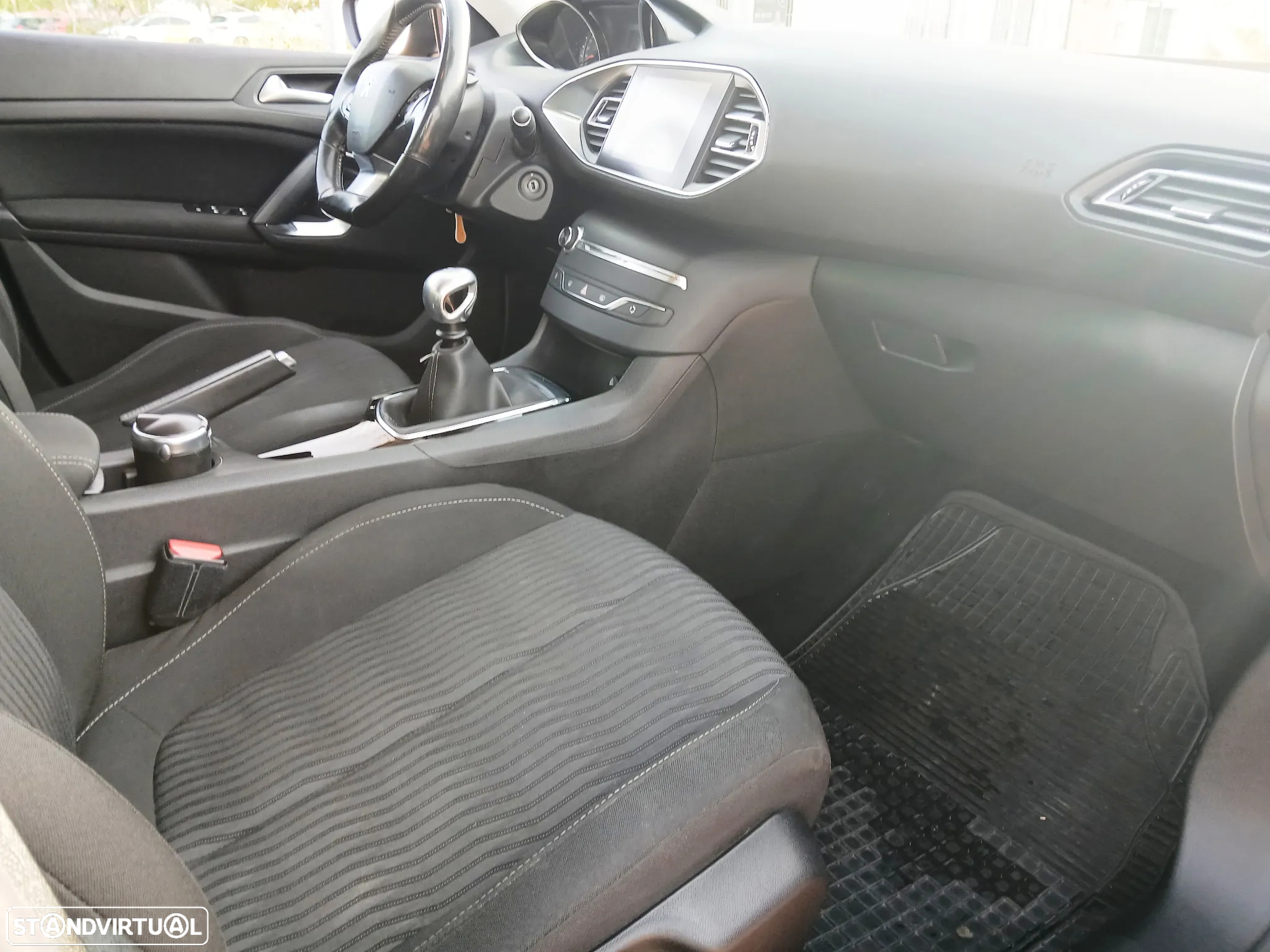 Peugeot 308 1.6 e-HDi Allure - 8