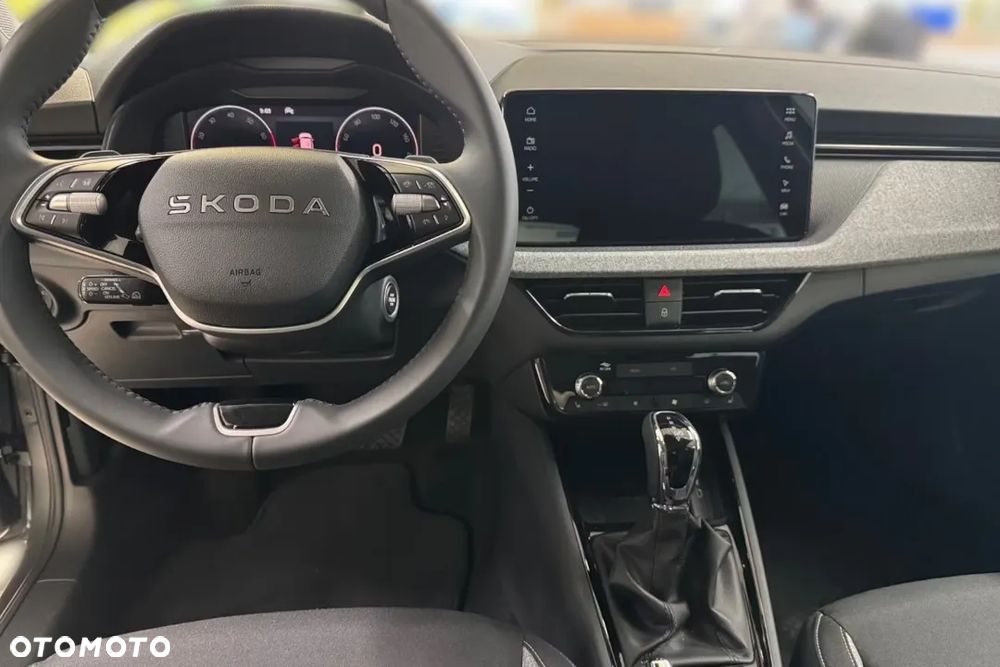 Skoda Kamiq 1.0 TSI Essence DSG - 9