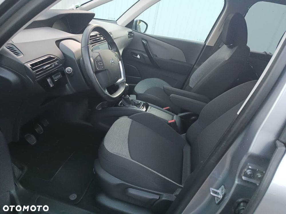 Citroën C4 Picasso - 12