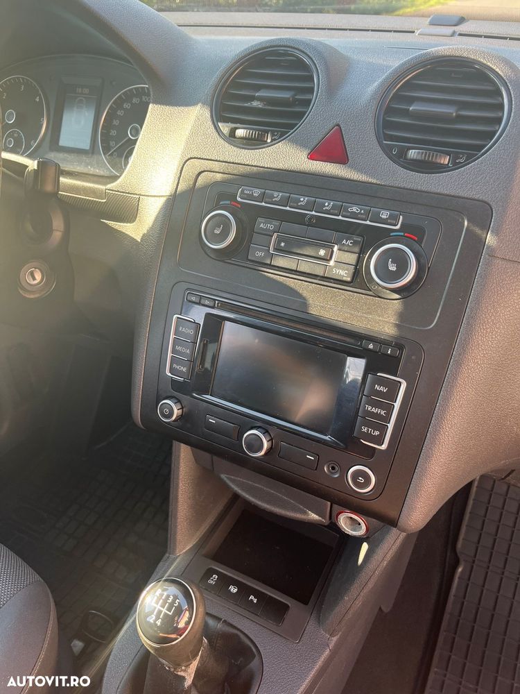 Volkswagen Caddy 1.6 TDI Comfortline - 6
