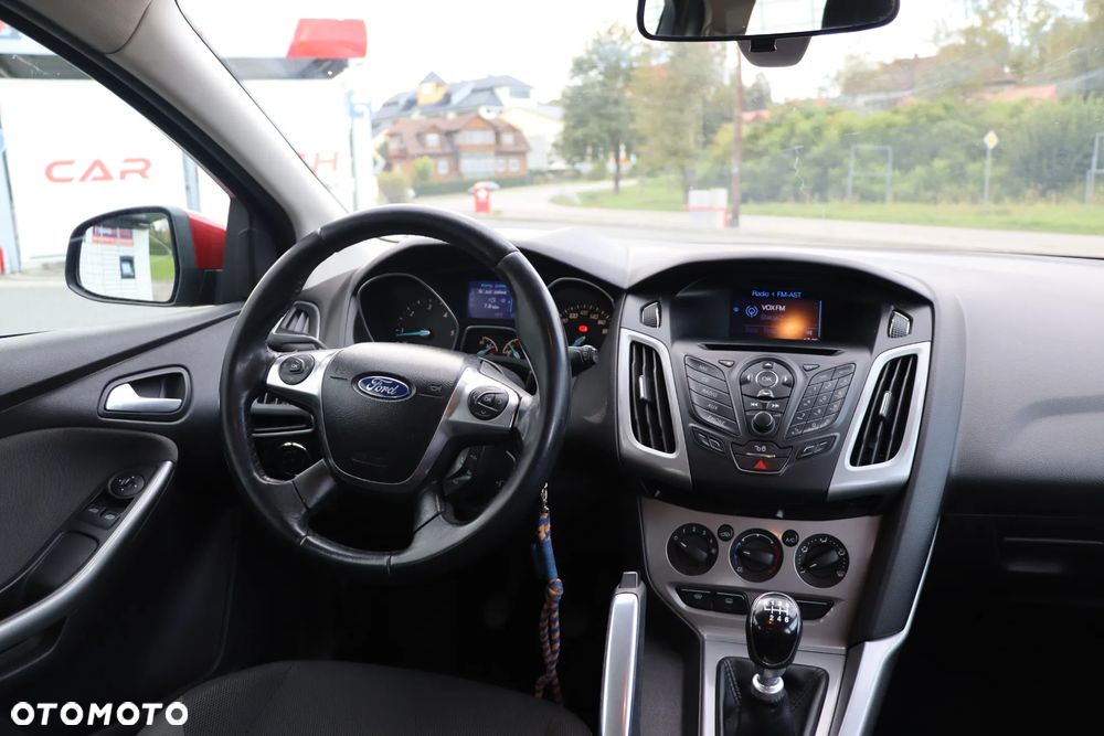 Ford Focus - 11