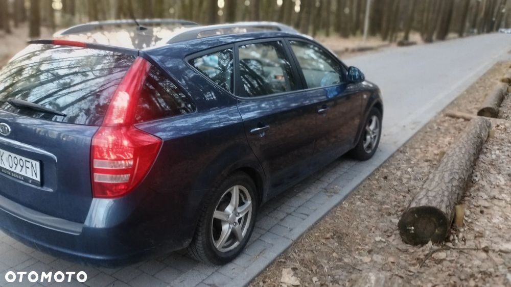 Kia Ceed 1.6 Comfort + - 4