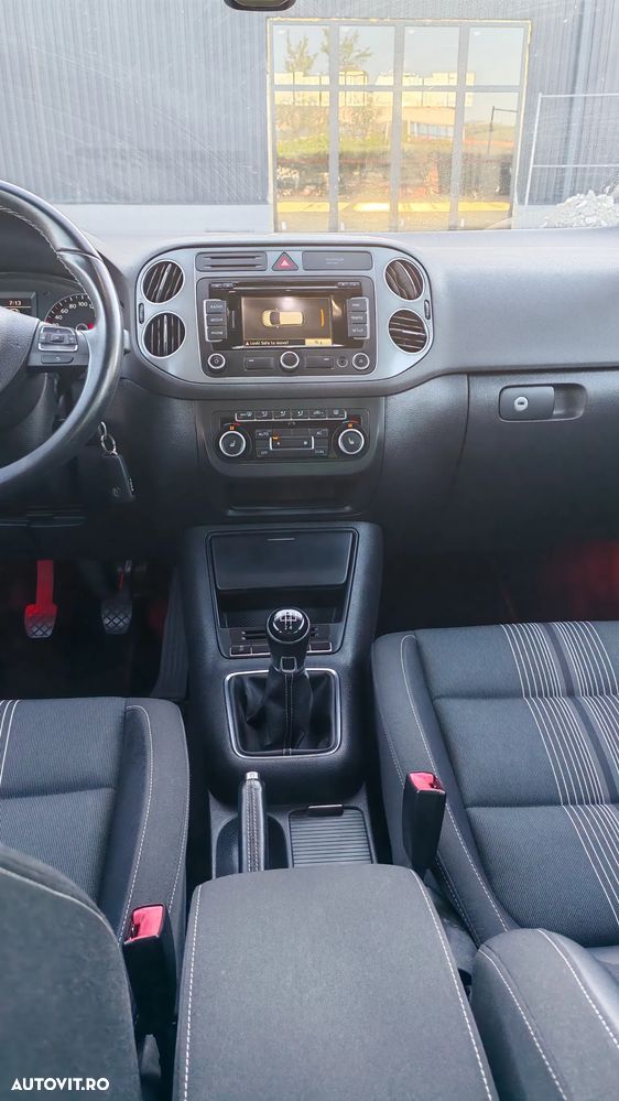 Volkswagen Golf Plus 1.6 TDI DPF Highline - 6