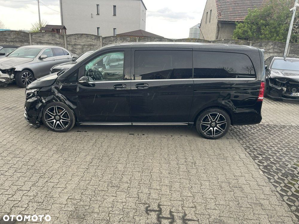 Mercedes-Benz Klasa V 300 d lang 4Matic 9G-TRONIC Exclusive Edition - 4
