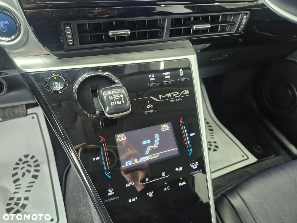 Toyota Mirai - 24