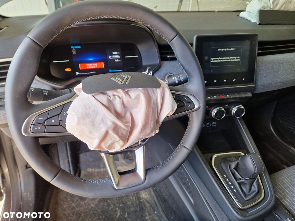 Renault Clio 1.6 E-TECH Equilibre - 19
