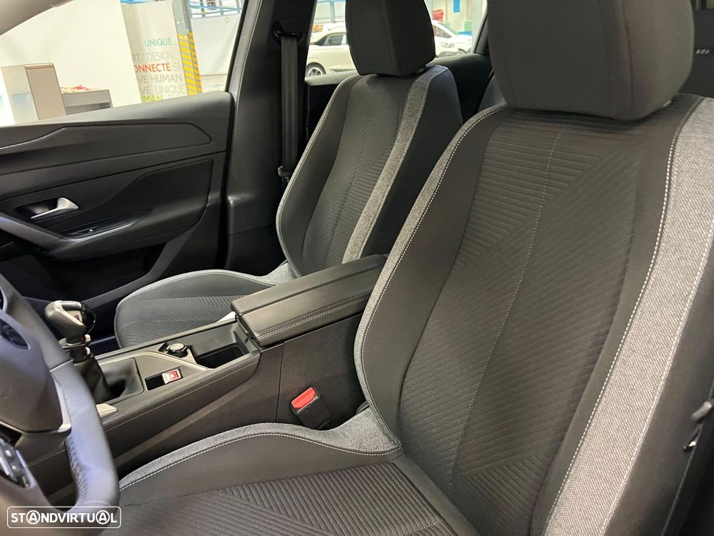 Peugeot 308 SW 1.2 PureTech Active - 11