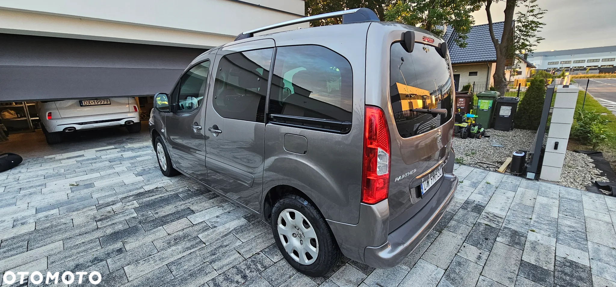 Peugeot Partner Tepee HDi FAP 90 Premium - 7