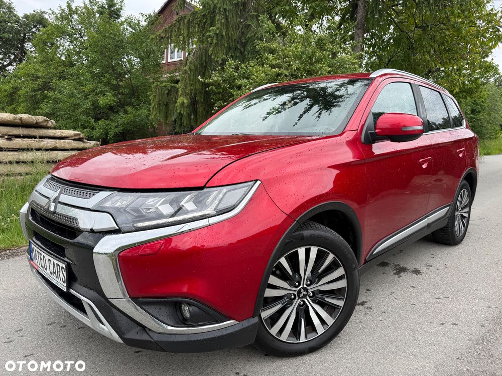 Mitsubishi Outlander 2.0 Intense + Navi 4WD CVT - 30