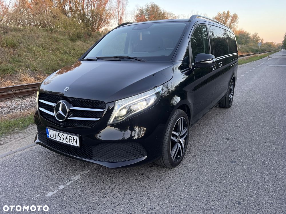 Mercedes-Benz Klasa V 300 d extralang 4Matic 9G-TRONIC Avantgarde - 2