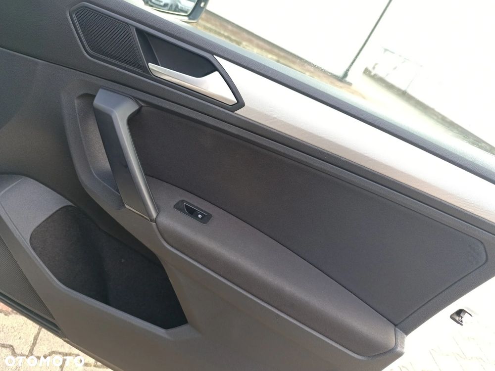 Volkswagen Tiguan 1.5 TSI EVO Comfortline - 20