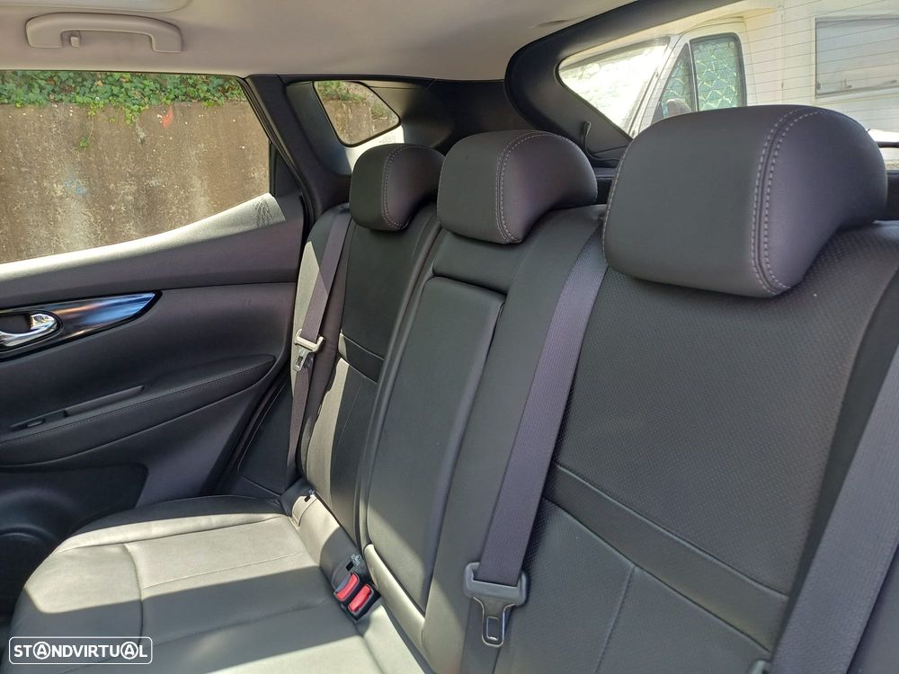 Nissan Qashqai 1.2 DIG-T Tekna Premium Pele S P.Preta - 26