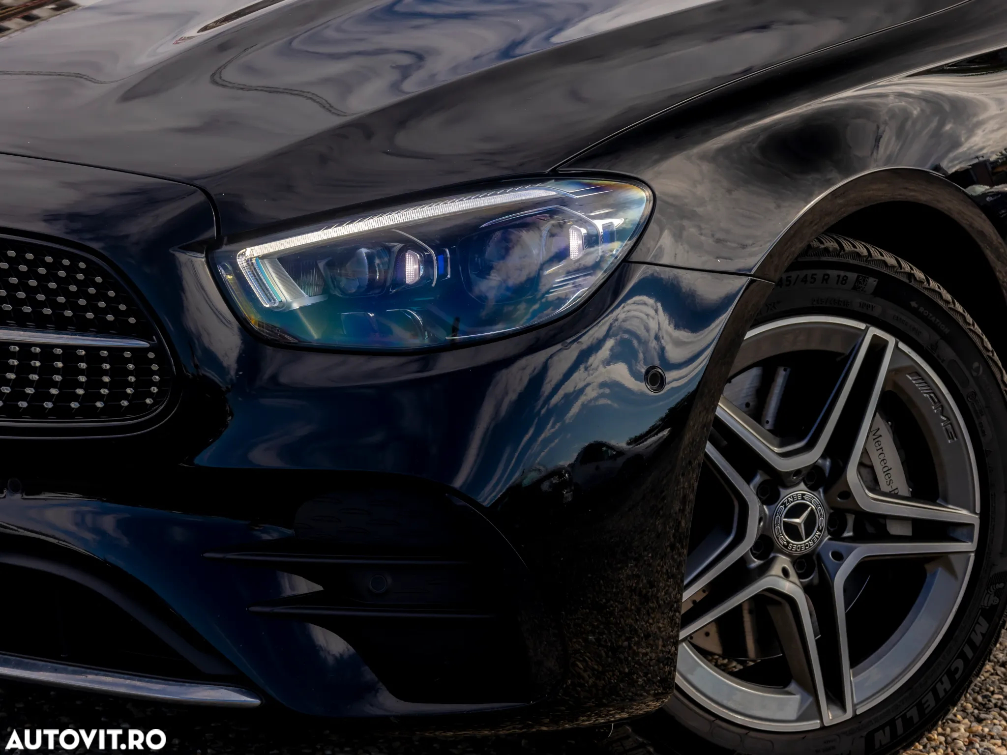 Mercedes-Benz E 300 de T 9G-TRONIC AMG Line - 10