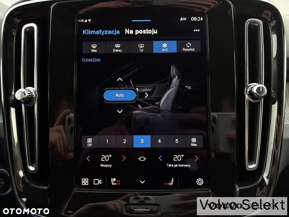 Volvo XC 40 - 26
