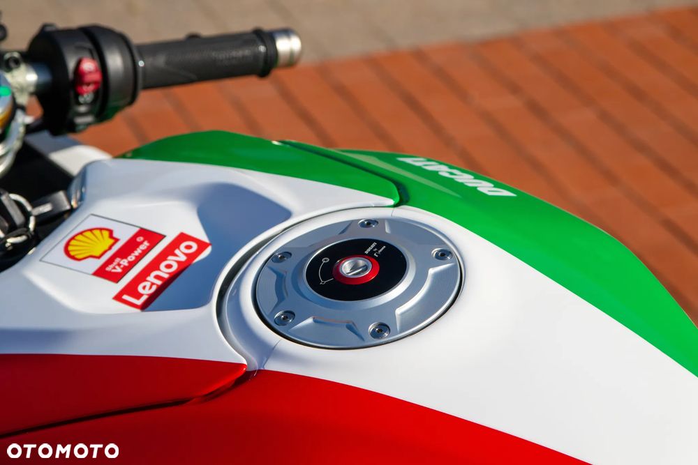 Ducati Panigale V4 - 12