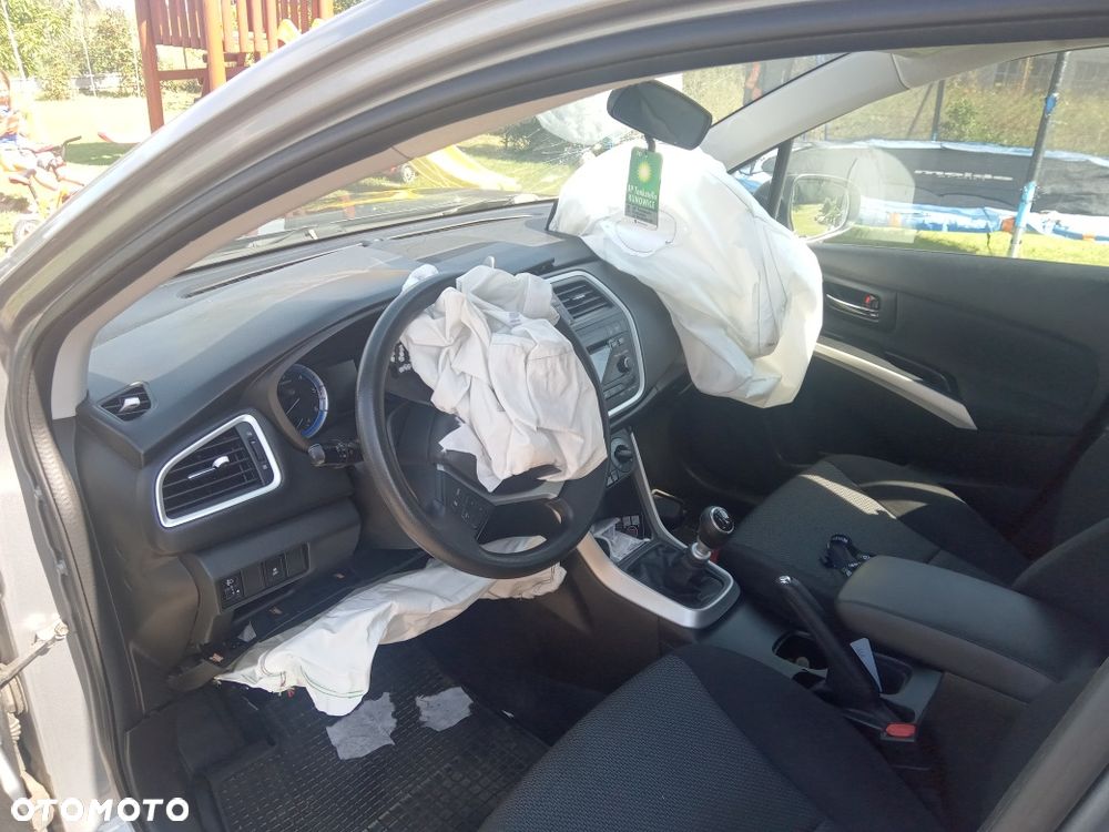 Suzuki SX4 S-Cross - 6