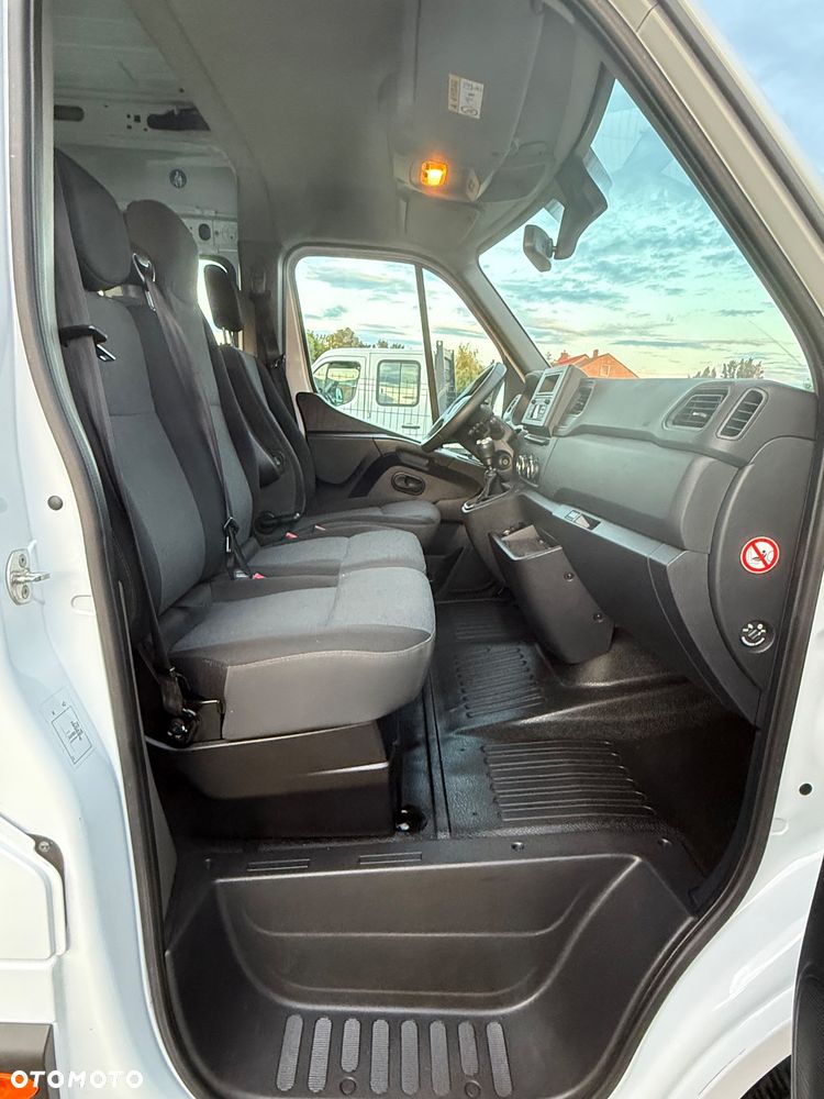 Renault Master - 13