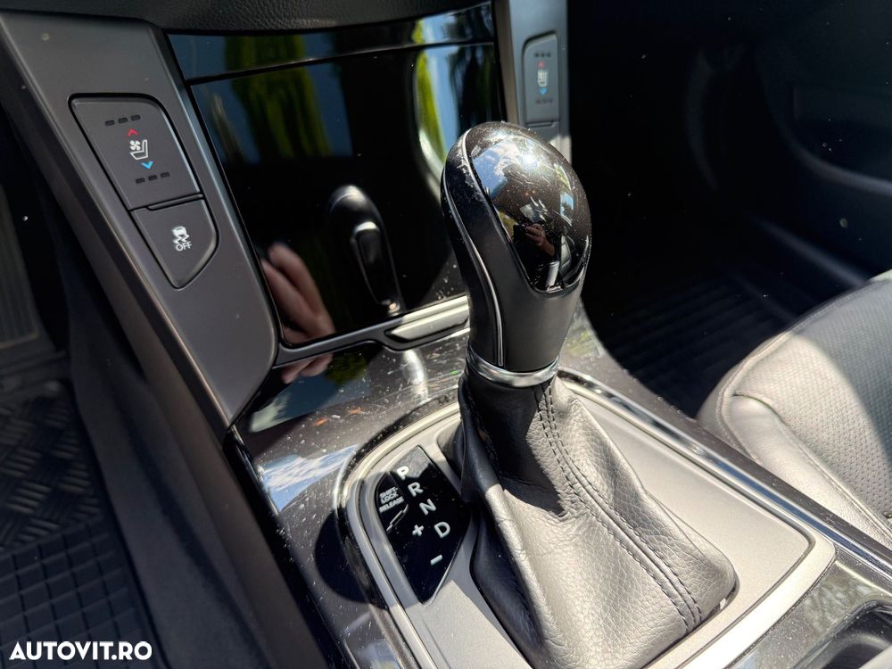 Hyundai i40 1.7 CRDI CW 7DCT Supreme+ - 21