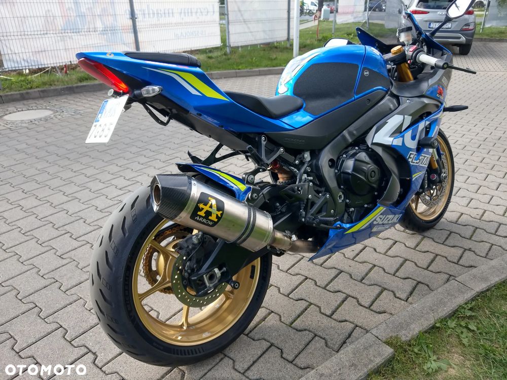 Suzuki GSX-R - 7