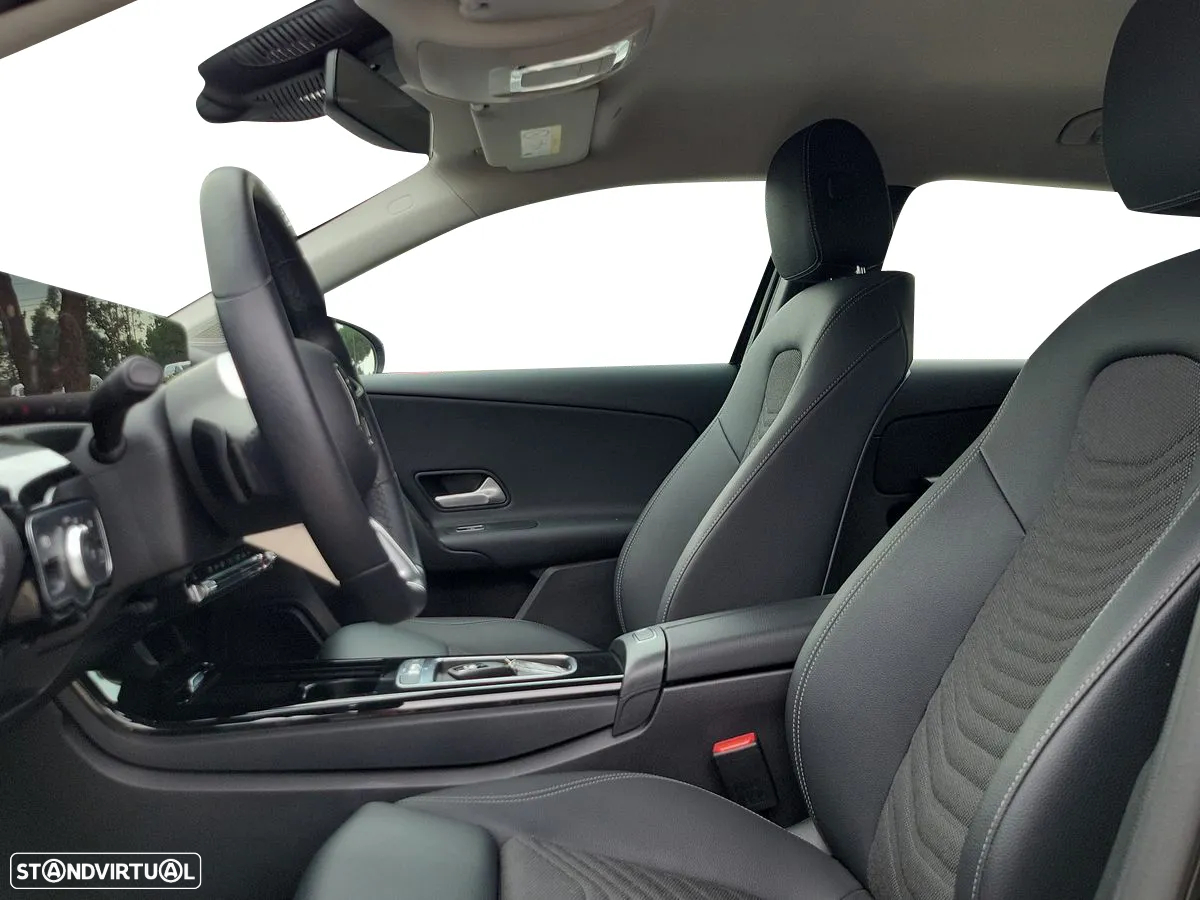 Mercedes-Benz A 200 Standard - 11