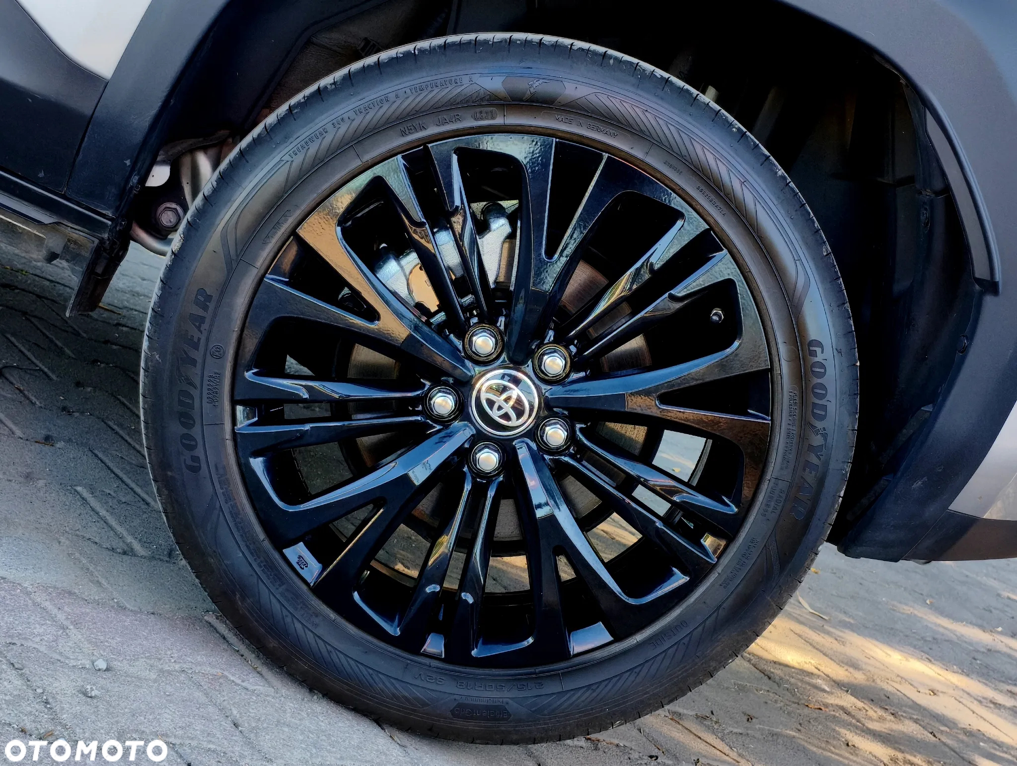 Toyota Yaris Cross Hybrid 1.5 Executive - 23