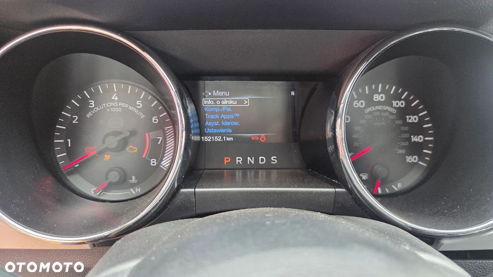 Ford Mustang 5.0 V8 GT - 8