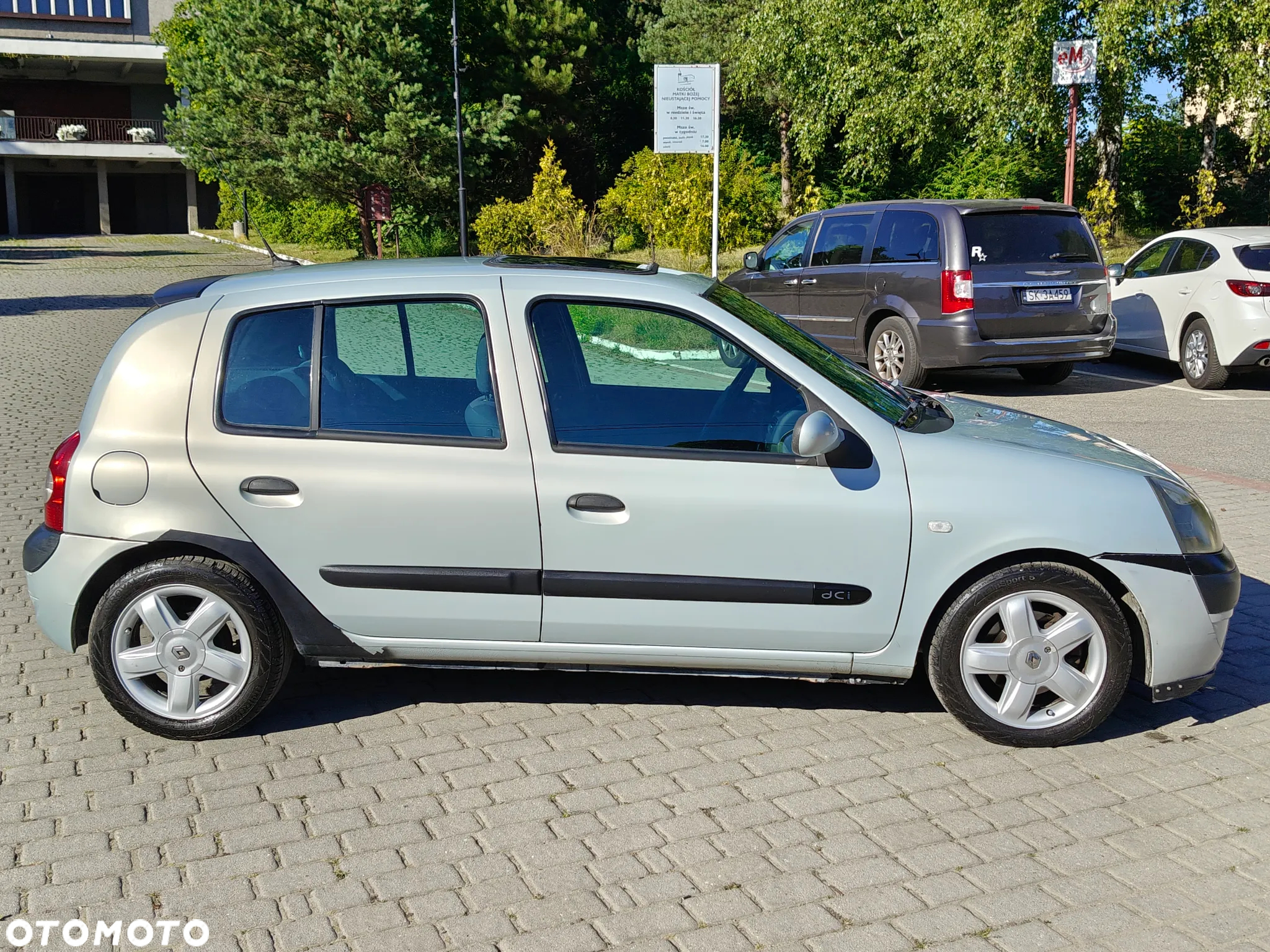 Renault Clio 1.5 dCi Campus - 4