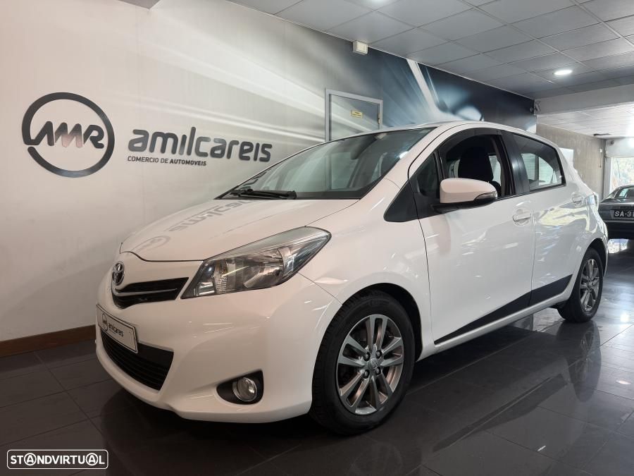 Toyota Yaris 1.4 D-4D Comfort+P.Style - 1