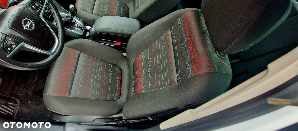 Opel Meriva 1.4 Color Edition - 9