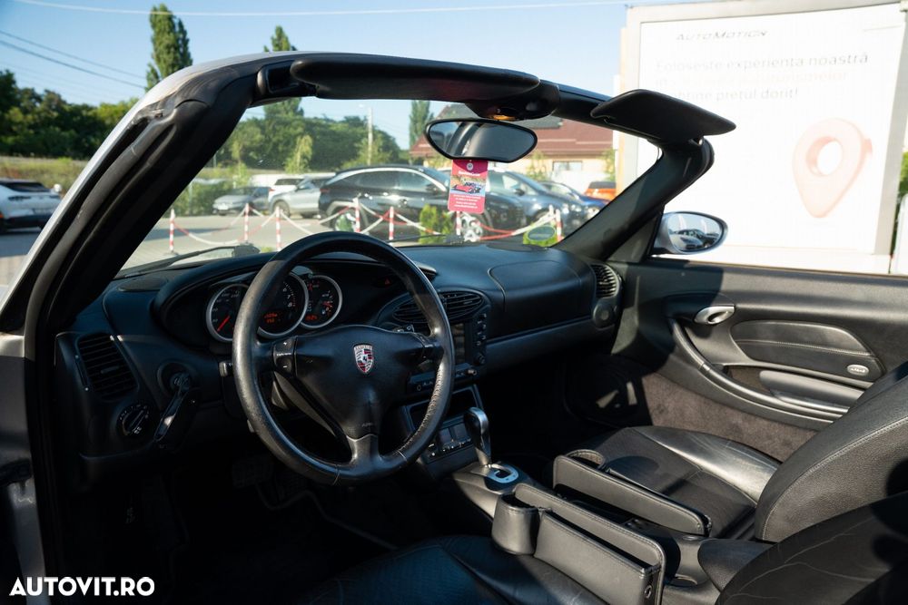 Porsche Boxster - 12