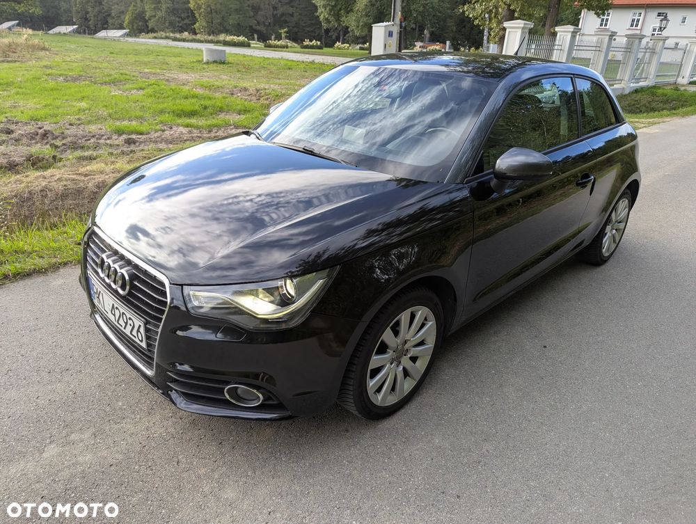 Audi A1 2012 photo 2