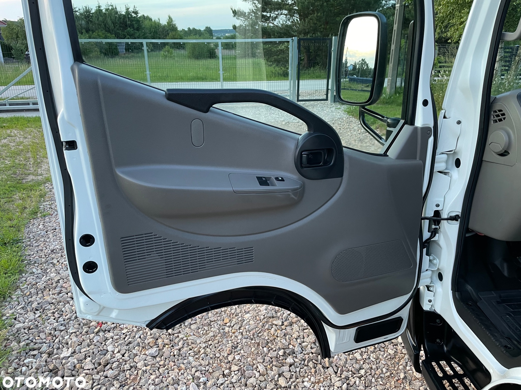 Nissan Cabstar - 13