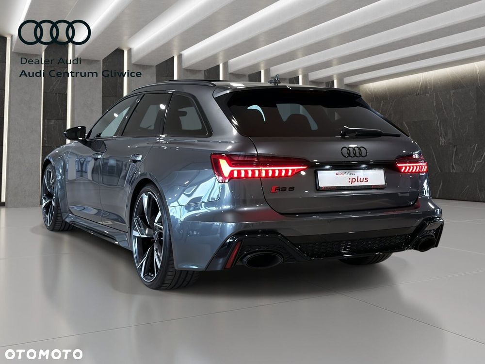 Audi RS6 Avant - 3