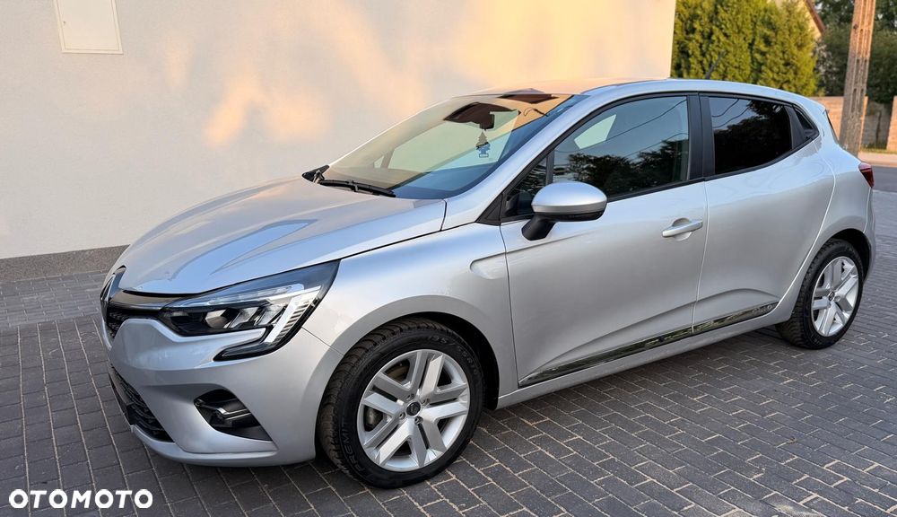 Renault Clio - 33