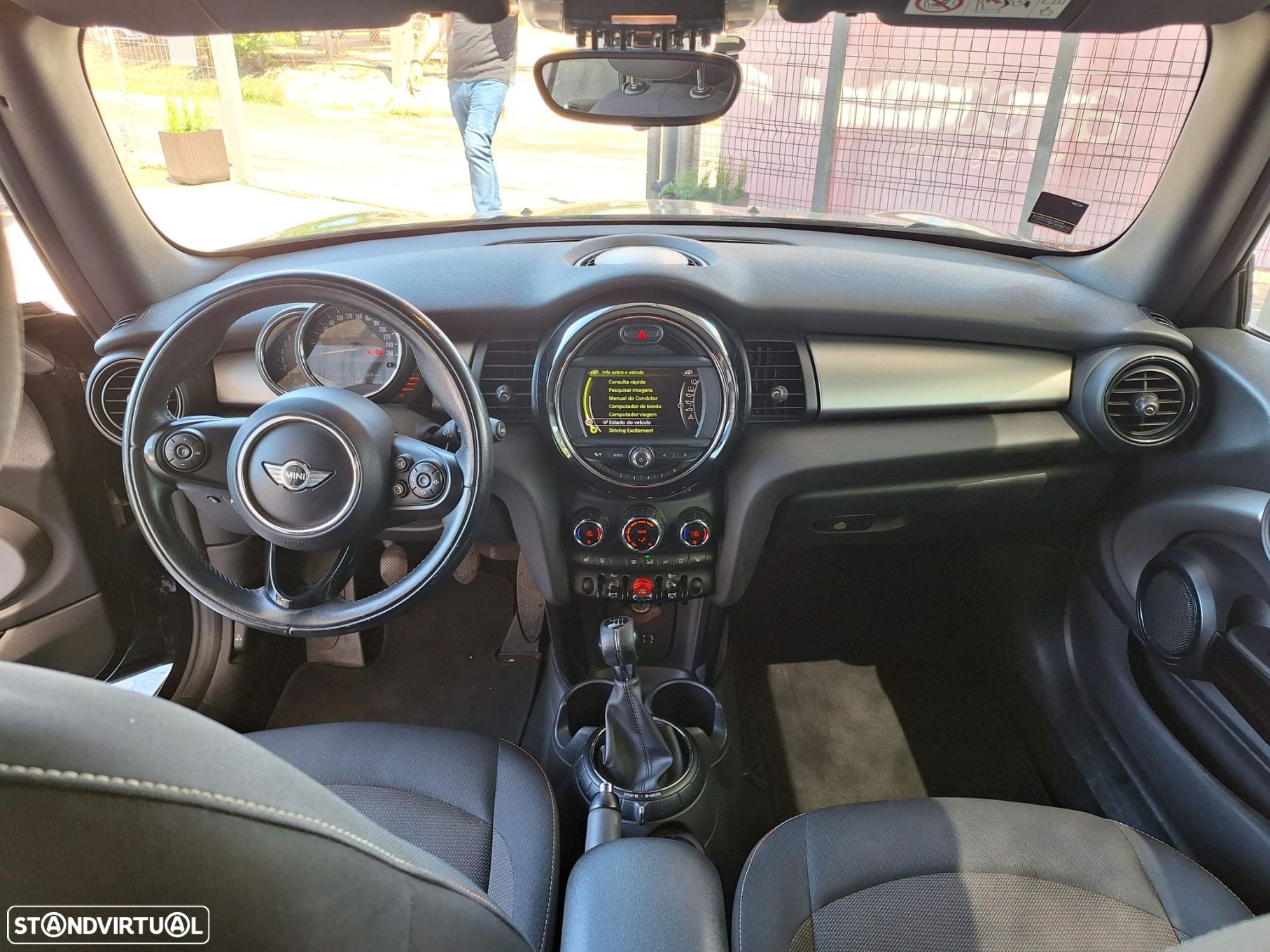MINI Cabrio One - 8